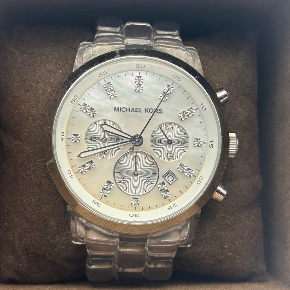 Michael Kors MK5235 Mother Pearl Dial Chronograph Watch Working in a Box